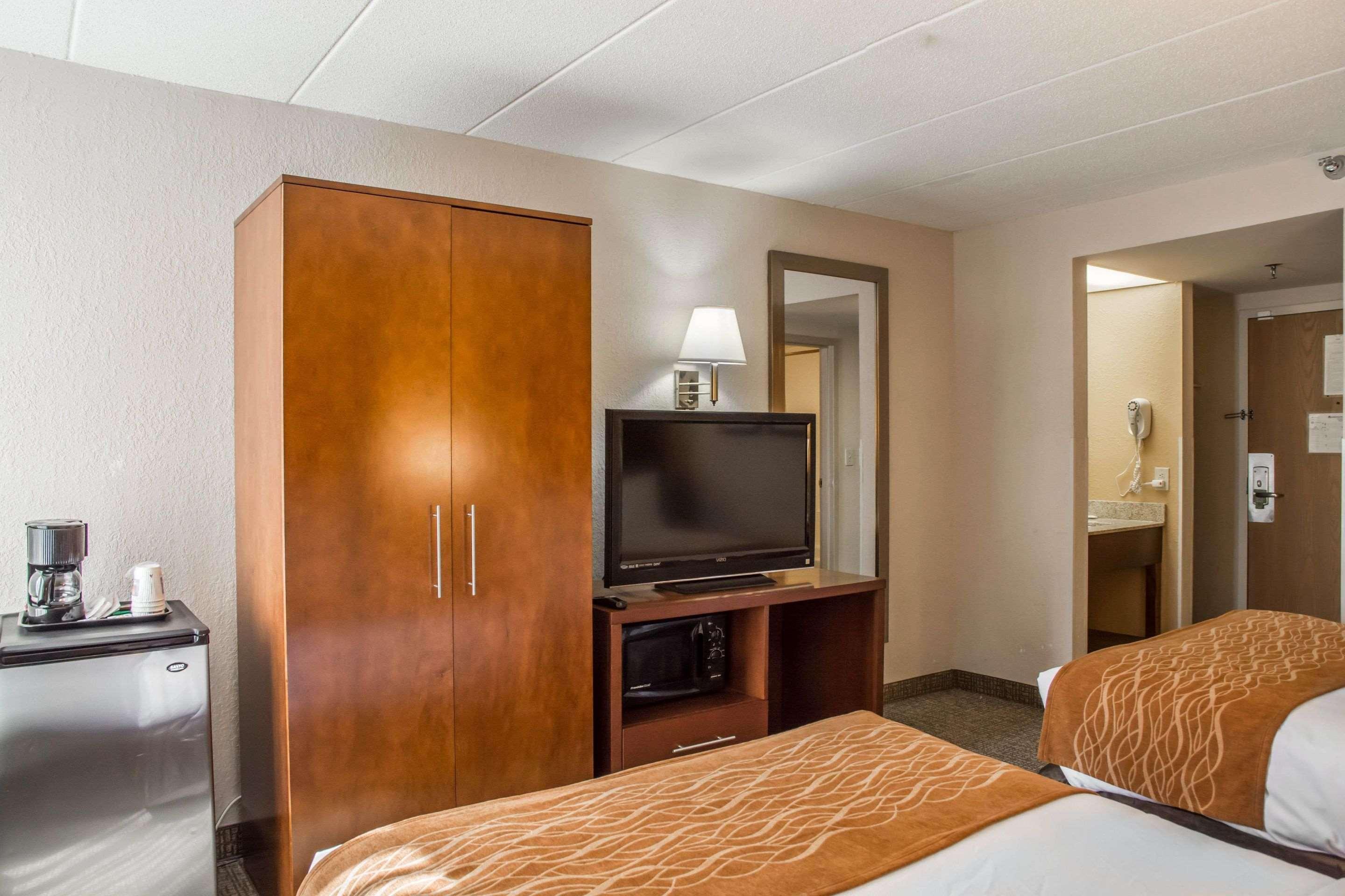 Comfort Inn Northeast Мейсон Экстерьер фото
