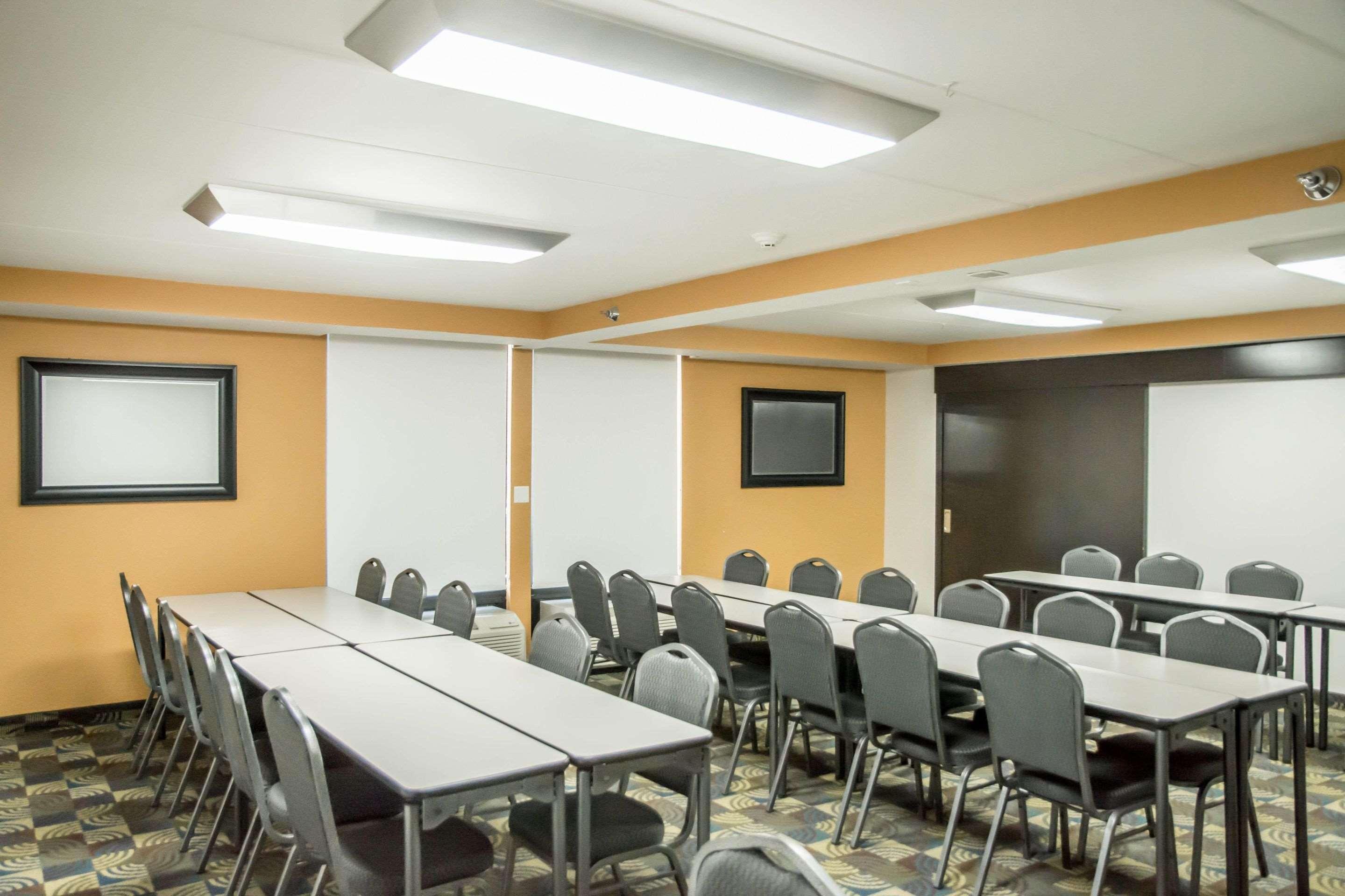 Comfort Inn Northeast Мейсон Экстерьер фото