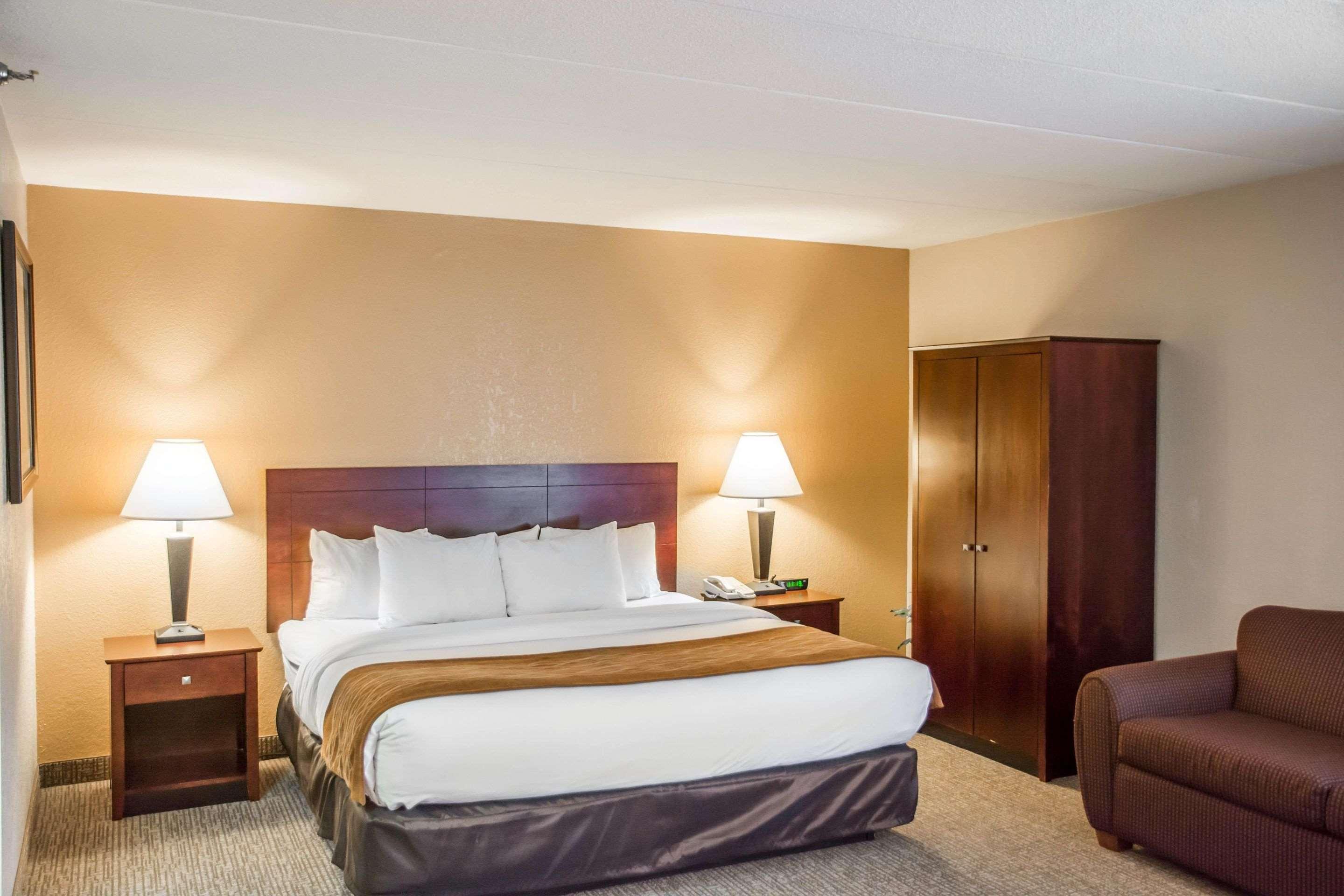 Comfort Inn Northeast Мейсон Экстерьер фото