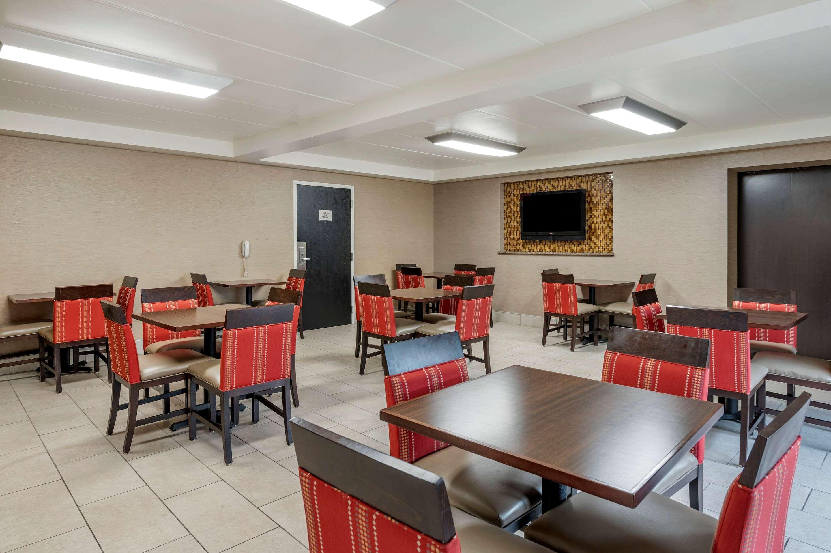 Comfort Inn Northeast Мейсон Экстерьер фото