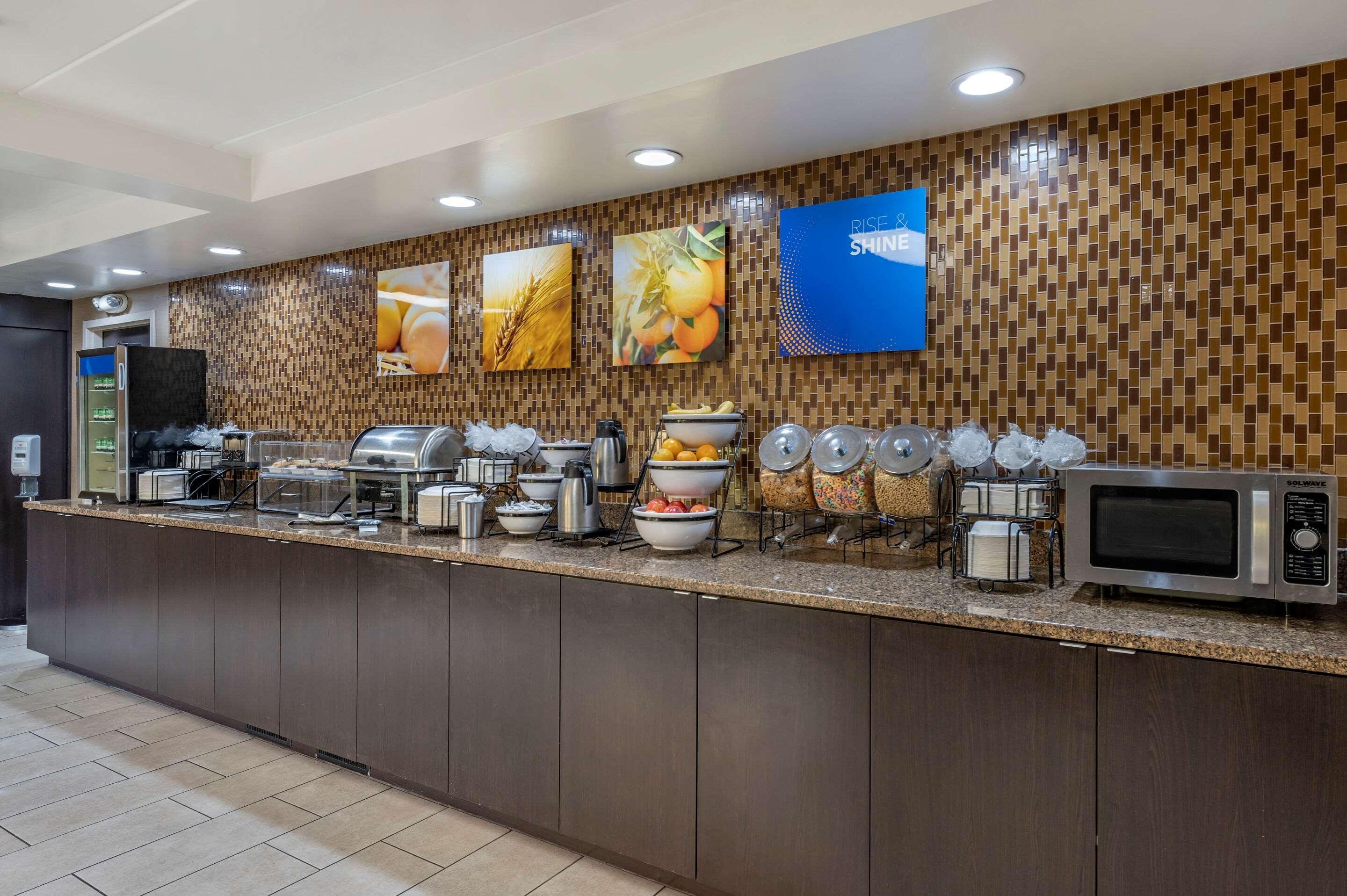 Comfort Inn Northeast Мейсон Экстерьер фото